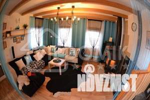 Дом 240м&sup2;, 2-этажный, посуточно, 