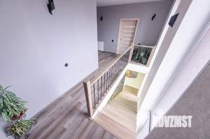 Дом 240м², 2-этажный, на длительный срок, 