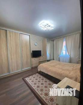 Коттедж 200м², 2-этажный, на длительный срок, 