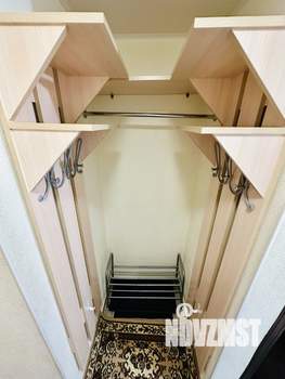 Таунхаус 150м², 4-этажный, на длительный срок, 