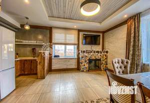 Дом 450м², 2-этажный, посуточно, 