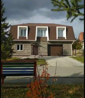 Дом 200м², 2-этажный, на длительный срок, 