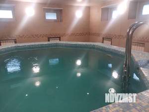 Дом 350м&sup2;, 2-этажный, посуточно, 