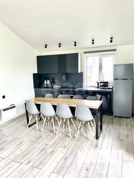 Дом 100м&sup2;, 1-этажный, на длительный срок, 