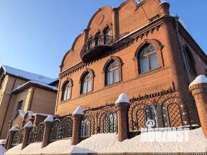 Дом 350м&sup2;, 2-этажный, посуточно, 