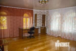 Дом 277м&sup2;, 2-этажный, на длительный срок, 