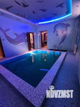 Дом 355м&sup2;, 3-этажный, посуточно, 