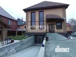 Коттедж 241м², 3-этажный, на длительный срок, 