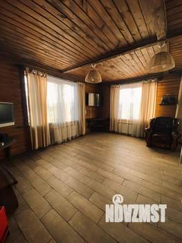 Дом 300м&sup2;, 2-этажный, посуточно, 