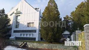 Дом 496м², 3-этажный, на длительный срок, 