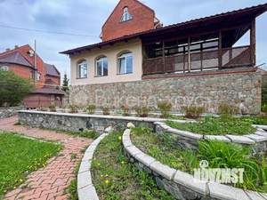 Дом 400м², 3-этажный, посуточно, 