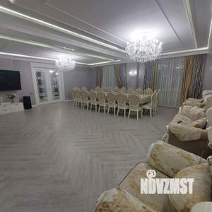 Дом 400м&sup2;, 3-этажный, посуточно, 