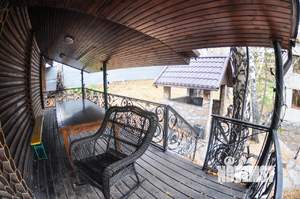 Дом 300м&sup2;, 2-этажный, посуточно, 