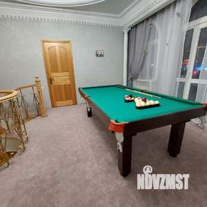 Дом 350м&sup2;, 2-этажный, посуточно, 