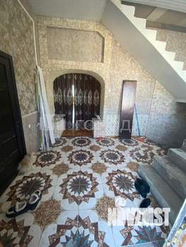 Дом 500м&sup2;, 1-этажный, на длительный срок, 