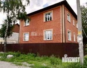 Дом 350м&sup2;, 3-этажный, на длительный срок, 