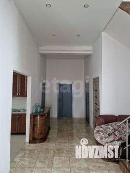 Дом 320м², 2-этажный, на длительный срок, 