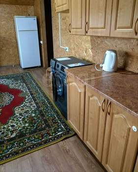 Дом 70м², 2-этажный, на длительный срок, 