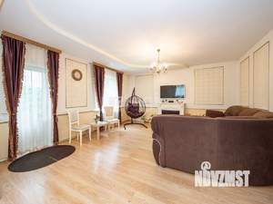 Дом 135м², 2-этажный, на длительный срок, 