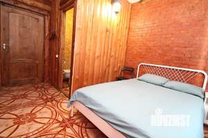 Дом 250м², 2-этажный, посуточно, 