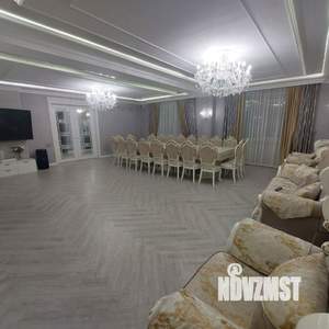 Дом 400м&sup2;, 3-этажный, посуточно, 