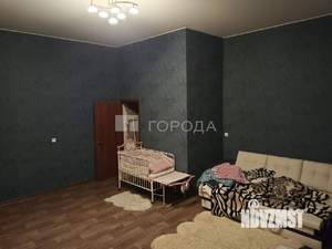 Дом 411м&sup2;, 2-этажный, на длительный срок, 