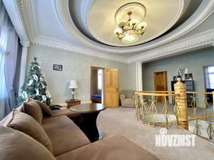 Дом 350м&sup2;, 2-этажный, посуточно, 