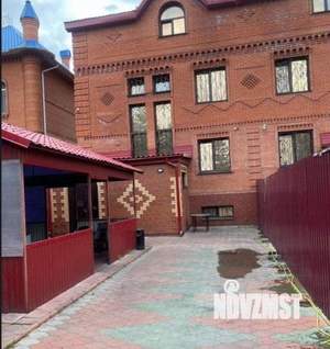 Дом 354м&sup2;, 3-этажный, посуточно, 