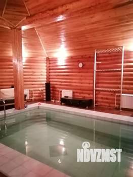 Коттедж 250м&sup2;, 2-этажный, на длительный срок, 