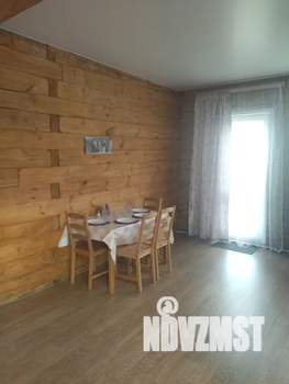 Дом 200м&sup2;, 2-этажный, посуточно, 