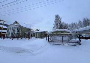 Дом 375м&sup2;, 3-этажный, на длительный срок, 