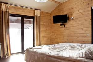 Дом 250м&sup2;, 2-этажный, посуточно, 