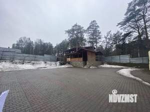 Дом 180м&sup2;, 2-этажный, посуточно, 