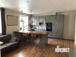 Таунхаус 180м², 3-этажный, на длительный срок, 