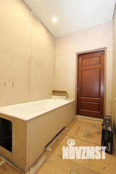 Таунхаус 200м², 3-этажный, на длительный срок, 