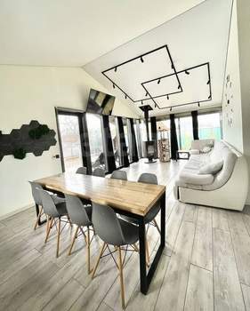 Дом 100м&sup2;, 1-этажный, на длительный срок, 