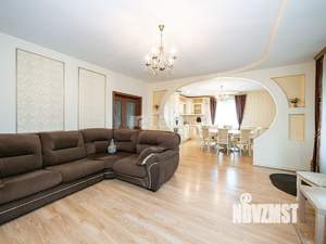 Дом 135м², 2-этажный, на длительный срок, 