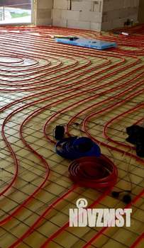 Коттедж 201м², 2-этажный, участок 6 сот.  