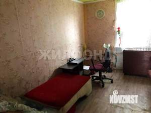 Дом 50м², 2-этажный, участок 6 сот.  