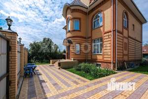 Коттедж 470м², 3-этажный, участок 5 сот.  