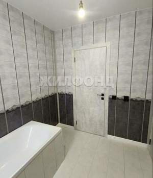 Дом 60м&sup2;, 2-этажный, участок 6 сот.  