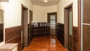 Дом 221м&sup2;, 2-этажный, участок 5 сот.  