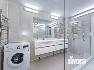 Коттедж 300м&sup2;, 3-этажный, участок 8 сот.  