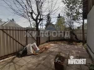 Дом 40м&sup2;, 2-этажный, участок 4 сот.  