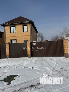 Коттедж 180м&sup2;, 3-этажный, участок 4 сот.  