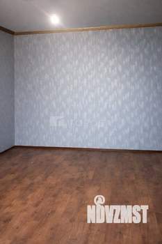 Дом 130м&sup2;, 2-этажный, участок 130 сот.  