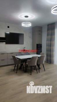 Коттедж 180м², 3-этажный, участок 6 сот.  