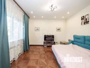 Дом 150м², 3-этажный, участок 7 сот.  