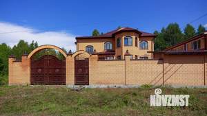 Коттедж 523м&sup2;, 3-этажный, участок 10 сот.  