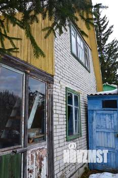 Дом 40м², 2-этажный, участок 8 сот.  